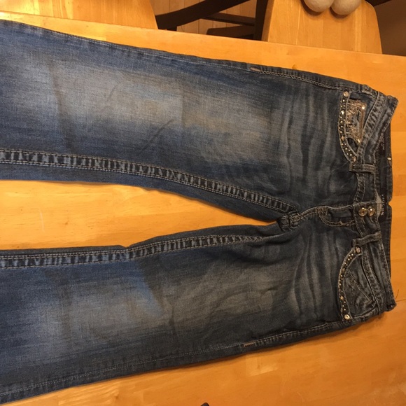 Jeans - Picture 3 of 3